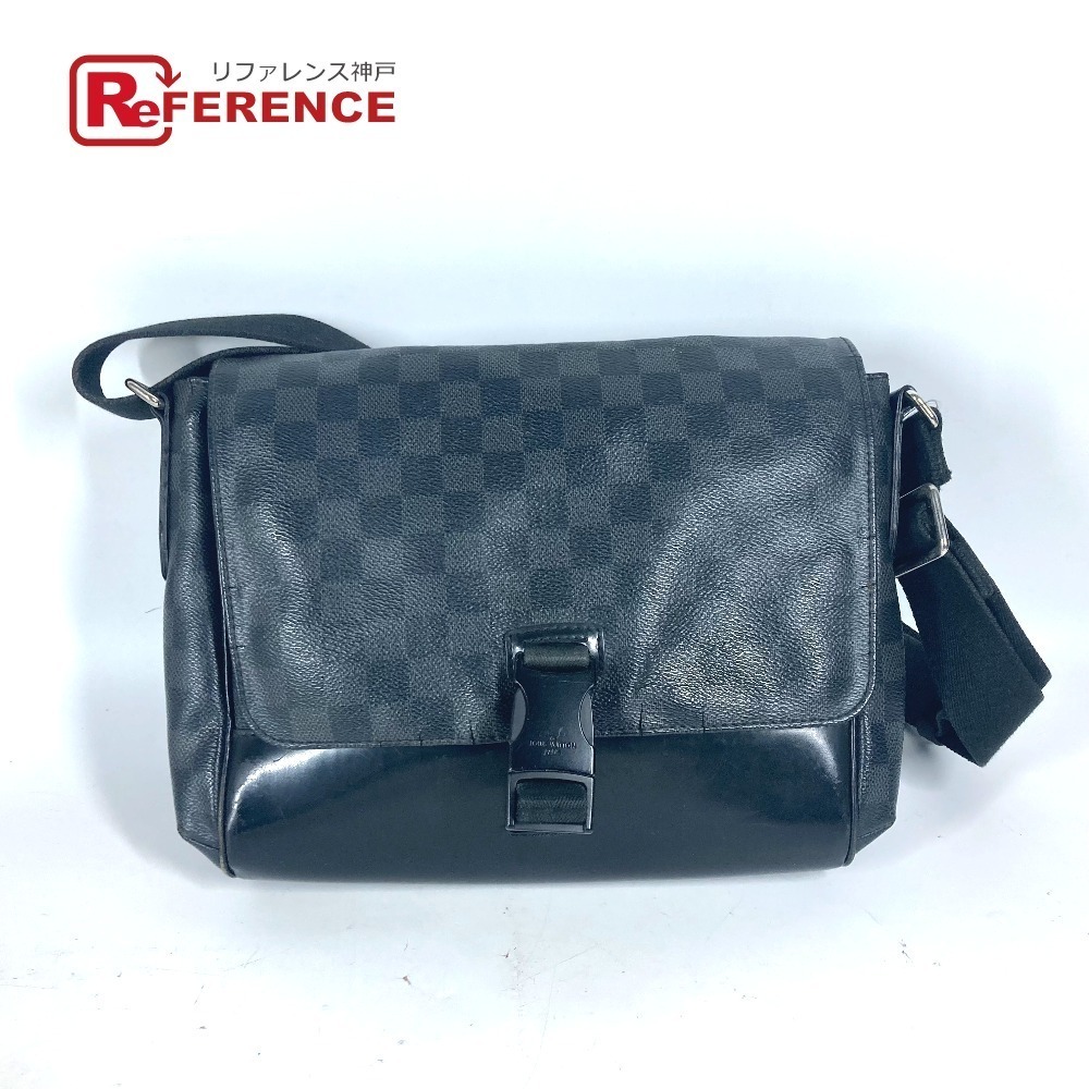 LOUIS VUITTON Graphite Black Messenger Bag Crossbody Flap Shoulder Canvas Black